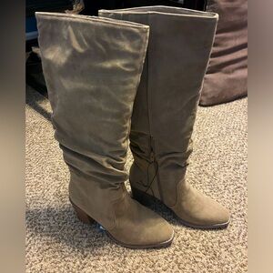 NEW Universal Thread tan knee high boots SIZE 9